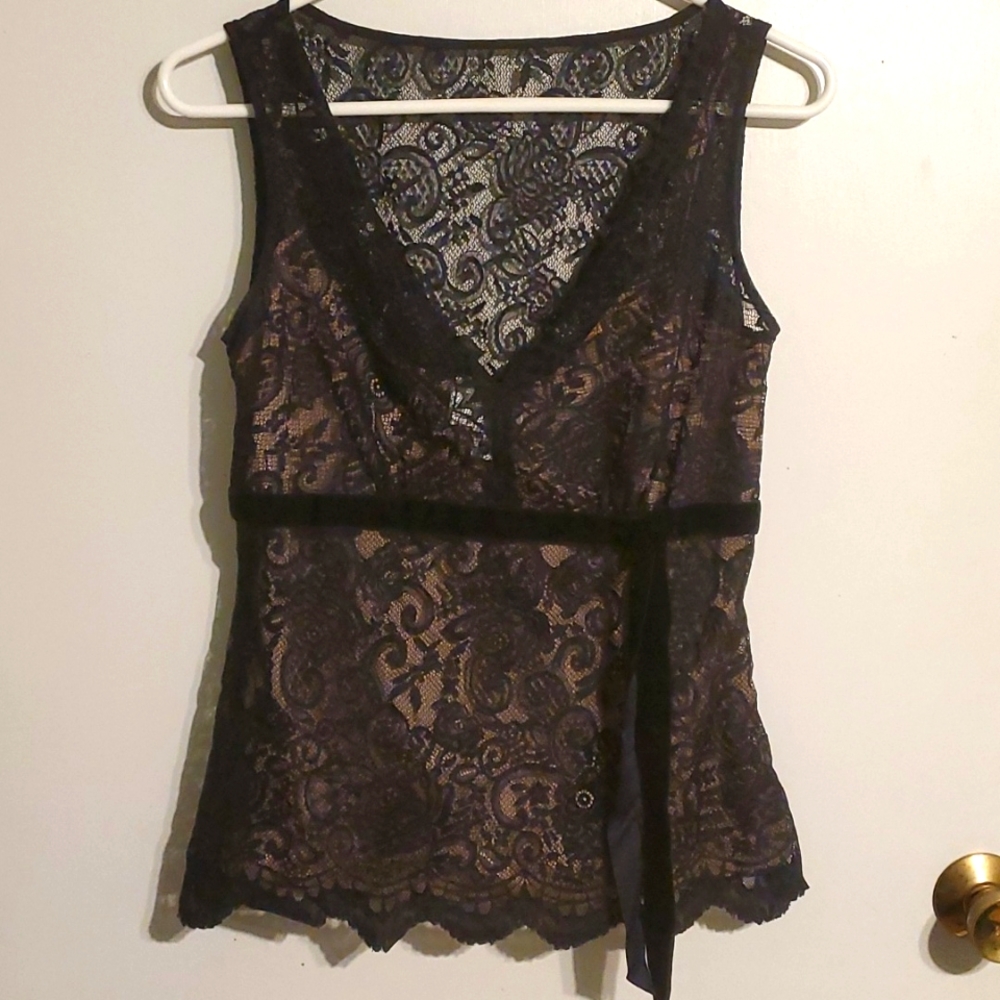 LOFT women's 4 formal black lace over tan under tank top